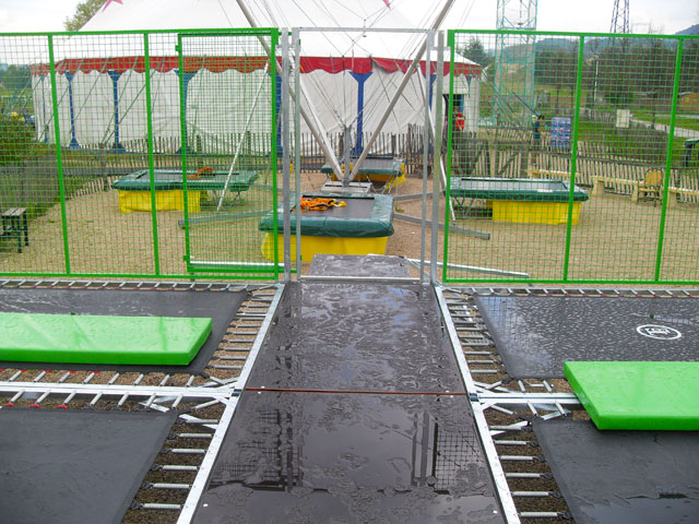 cage de trampoline  mobile pour enfants