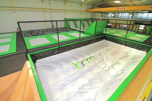montage salle de trampoline phase 7