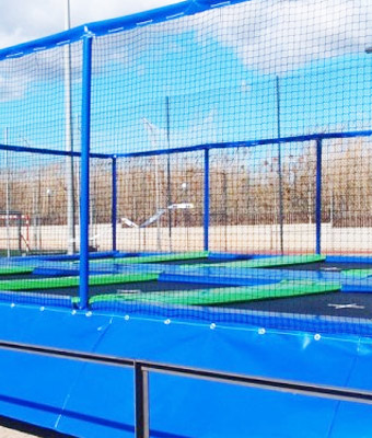 Cages de trampoline
